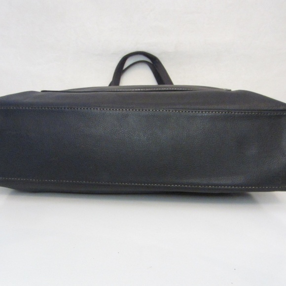 Liz Claiborne Faux Blackk Leather Double Strapped Shoulder Tote Zipper Closure - Picture 6 of 13